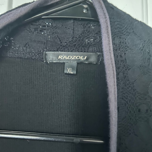 Radzoli lightweight shrug/jacket. Black/brown beautiful lace front & accent back - Picture 12 of 13